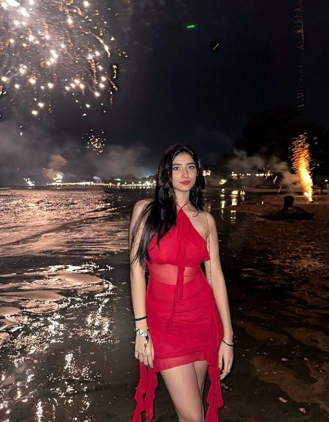 Indian Call Girl in Dubai
