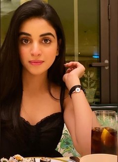 Independent Dubai Escort
